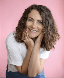 Lizzie Carter