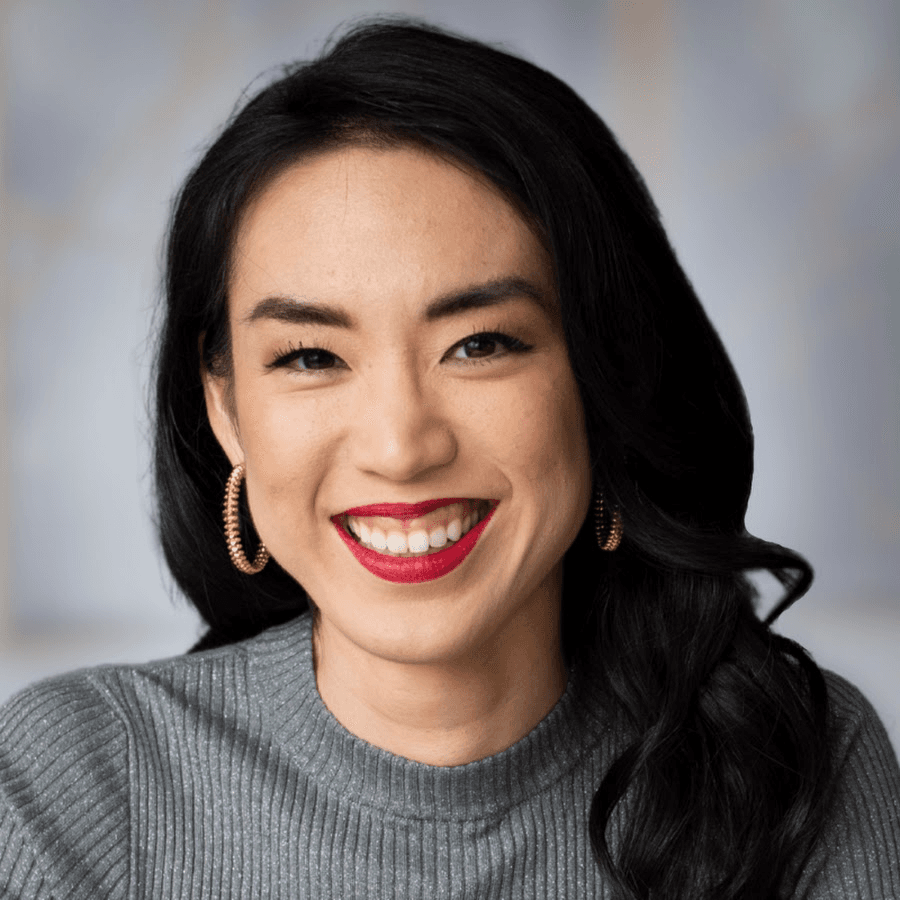 How Luisa Zhou Built a $106K Coaching Business While Working Full-Time