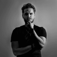 How a $305 Domain Became a $115K Tablet Guide Powerhouse