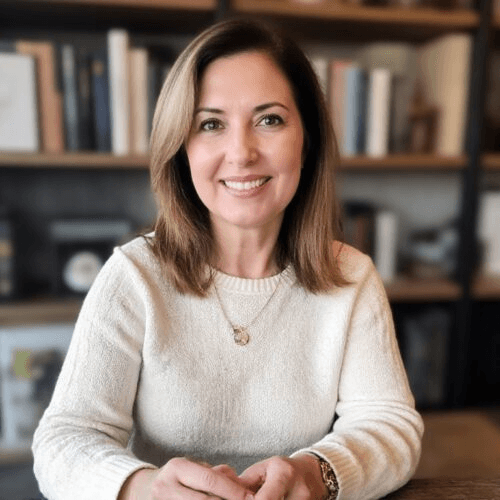 How Nuria Corby Earned $13,900/Month Passively with Amazon KDP